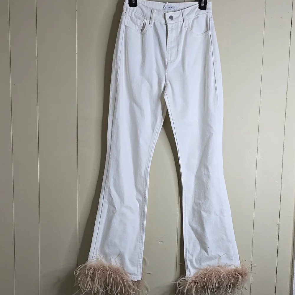 Gianni Bini X Nastia Liukin Anna Denim Straight Leg Feather Detail Jeans 25w - Picture 3 of 12